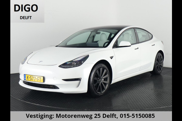 Tesla Model 3 LONGRANGE AWD 1e EIG ACCU SOD 92% ! GARANTIE 2031* RANGE TOT 592 KM WLTP !!!   BIJNA 2021 .TREKHAAK . PANORAMA DAK . VOOR & ACHTERSTOELEN VERWARMD . KEYLESS