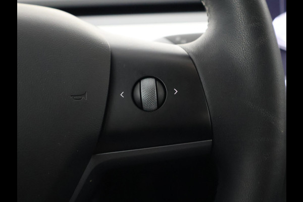 Tesla Model 3 LONGRANGE AWD 1e EIG ACCU SOD 92% ! GARANTIE 2031* RANGE TOT 592 KM WLTP !!!   BIJNA 2021 .TREKHAAK . PANORAMA DAK . VOOR & ACHTERSTOELEN VERWARMD . KEYLESS