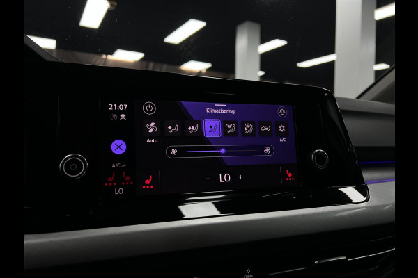 Volkswagen Golf 1.5 eTSI Lane Assist|Camera| Carplay|Cruise|