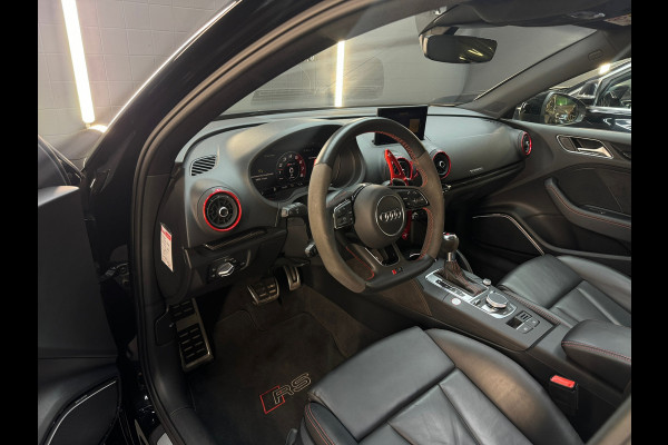 Audi RS3 Limousine 2.5 TFSI quattro Pano|RS Seat|Keyless|B&O