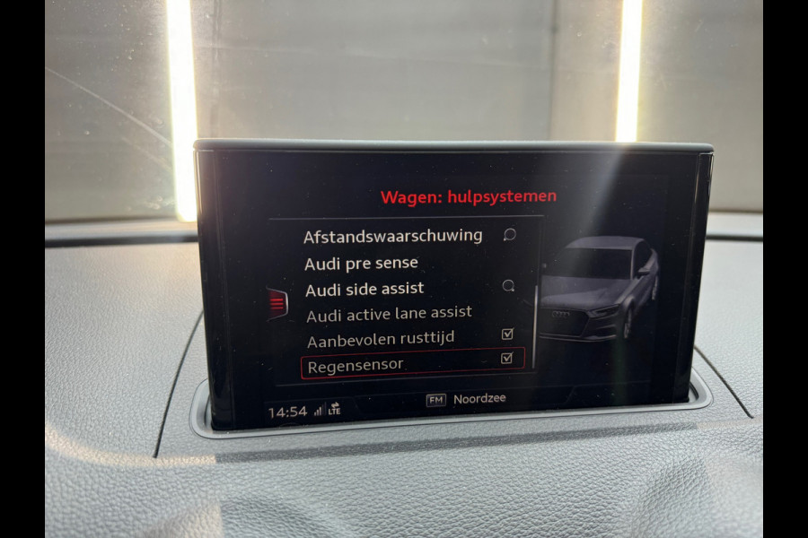 Audi RS3 Limousine 2.5 TFSI quattro Pano|RS Seat|Keyless|B&O