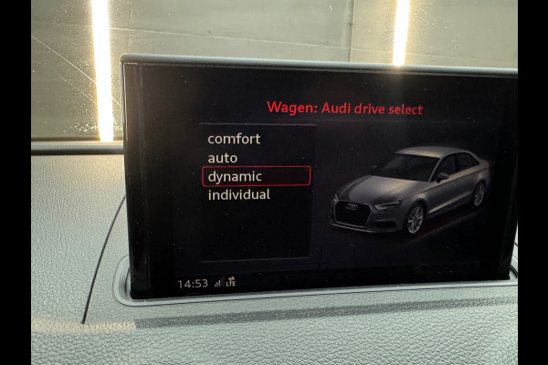 Audi RS3 Limousine 2.5 TFSI quattro Pano|RS Seat|Keyless|B&O