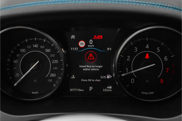 Jaguar E-Pace 2.0 P250 AWD HSE R-Dynamic CarPlay Trekhaak Camera 19"