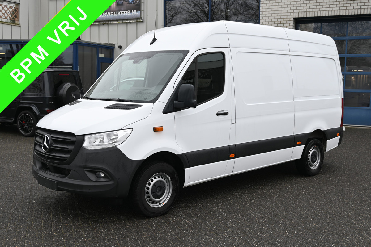 Mercedes-Benz Sprinter 317 CDI L2H2 360 Graden camera, Navigatie, Apple Carplay/Android Auto