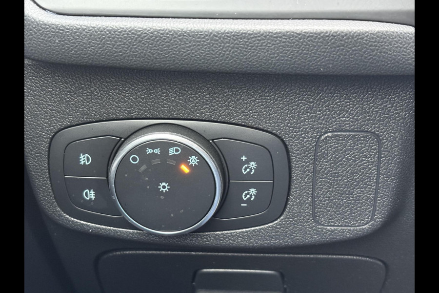 Ford FOCUS Wagon 1.0 EcoBoost Titanium Business | Winter pakket | Achteruitrijcamera | Cruise control adaptief | Dealer onderhouden |