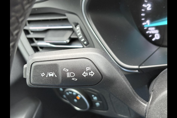 Ford FOCUS Wagon 1.0 EcoBoost Titanium Business | Winter pakket | Achteruitrijcamera | Cruise control adaptief | Dealer onderhouden |