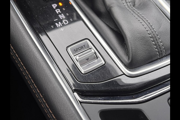 Mazda CX-5 2.0 SkyActiv-G 165 Business Luxury | Trekhaak | Stoelverwarming | Stoelventilatie | Cruise Control | Climate Control