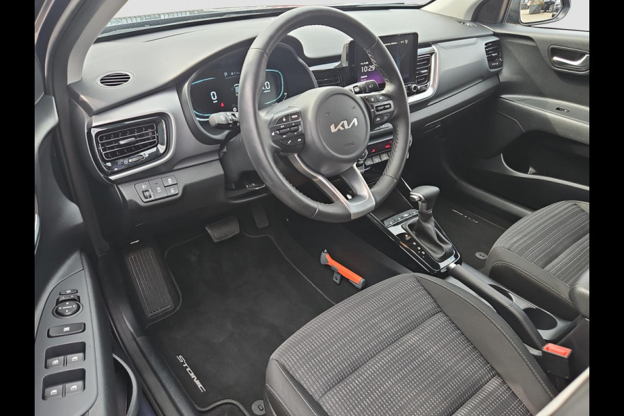 Kia Stonic 1.0 T-GDi MHEV DynamicPlusLine | Automaat | Stoel- en Stuurverwarming | Navi | Clima | Carplay/Android auto | Lichtmetalen velgen | LED |