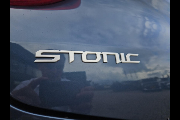 Kia Stonic 1.0 T-GDi MHEV DynamicPlusLine | Automaat | Stoel- en Stuurverwarming | Navi | Clima | Carplay/Android auto | Lichtmetalen velgen | LED |