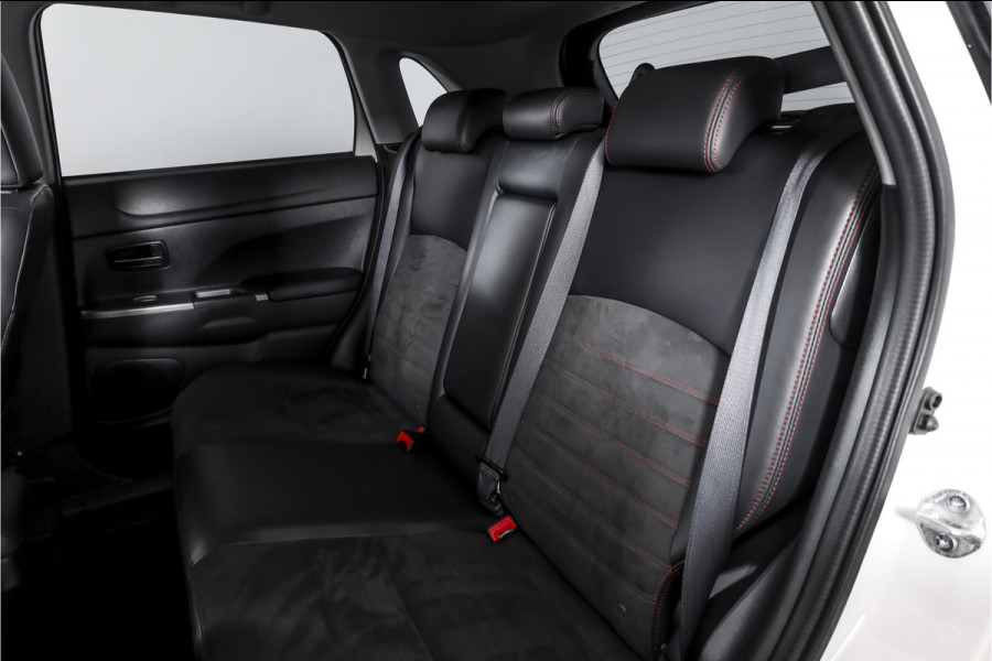 Mitsubishi ASX 1.6 Cleartec 117 PK Connect Pro+ Orig. NL | Trekhaak | Cruise | PDC | Camera | App. Connect | ECC | DAB | LM 18" |