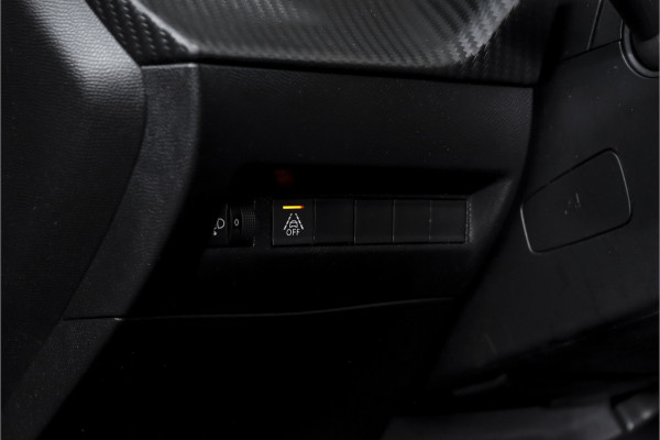 Peugeot 208 1.2 PureTech 100 PK Allure | Cruise | Stoelverw. | PDC | Camera | App. Connect | ECC | DAB | LM 16" |