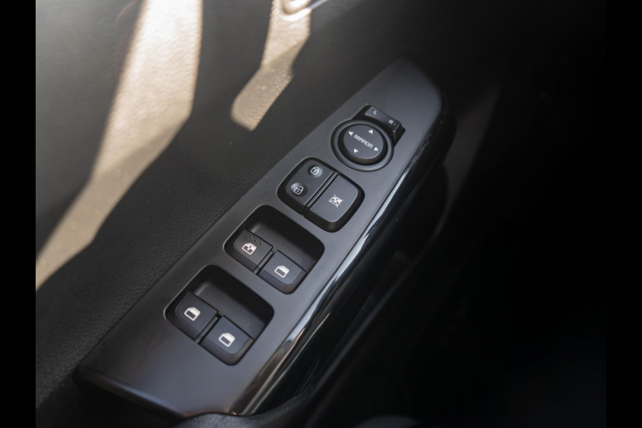 Kia Picanto 1.0 DPi DynamicLine | Carplay | Achteruitrijcamera | AUTOMAAT |