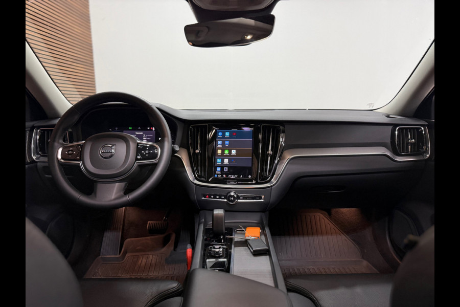 Volvo V60 2.0 B4 Plus Bright | Pano | Standkachel | Trekhaak | Licht-pakket | Harman Kardon | Parkeerassist-pakket | Winter-pakket