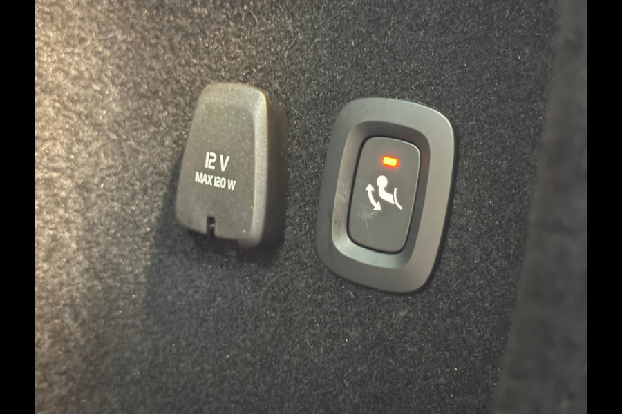 Volvo V60 2.0 B4 Plus Bright | Pano | Standkachel | Trekhaak | Licht-pakket | Harman Kardon | Parkeerassist-pakket | Winter-pakket