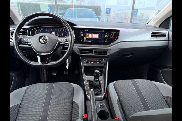 Volkswagen Polo 1.0 TSI Highline - Virt. Cockpit - Navi - Climate - Parkeerhulp v+a - Org.NL
