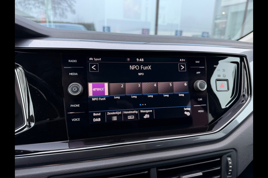 Volkswagen Polo 1.0 TSI Highline - Virt. Cockpit - Navi - Climate - Parkeerhulp v+a - Org.NL