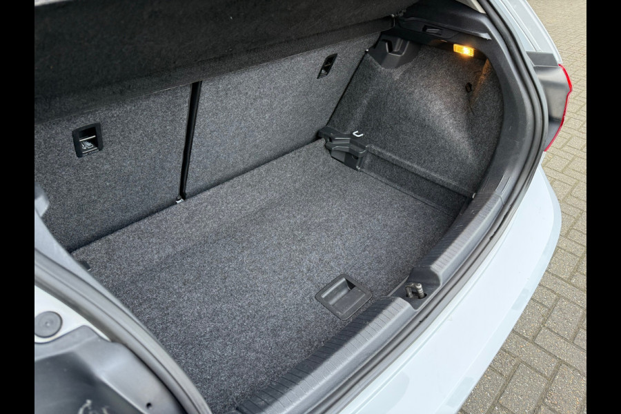 Volkswagen Polo 1.0 TSI Highline - Virt. Cockpit - Navi - Climate - Parkeerhulp v+a - Org.NL