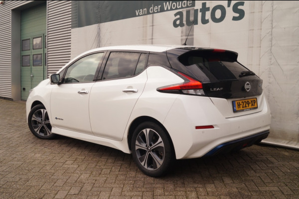 Nissan Leaf N-Connecta 40kWh -SOH90%-NAVI-ECC-PDC-CAM-