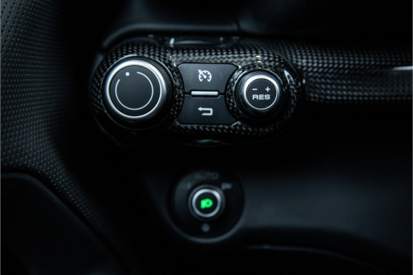 Ferrari 812 6.5 V12 Superfast HELE - Novitec | Nero Daytona | Lift | JBL | Camera | Memory | Stoelverwarming