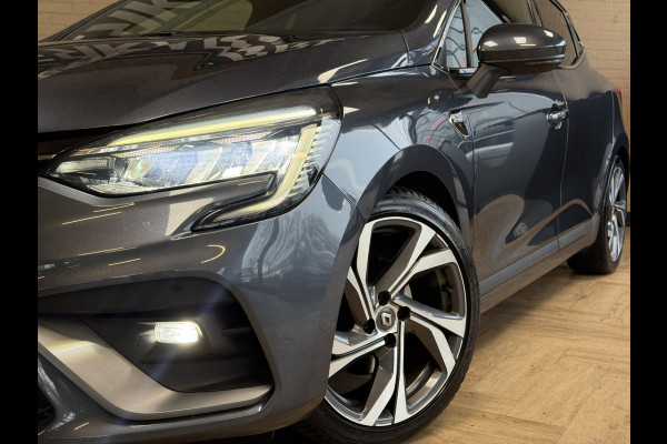 Renault Clio 1.3 TCe 130pk R.S. Line | Groot Navi | Camera | 17" | Led | Carplay | Cruise | PDC  V+A | 100% Onderhouden!