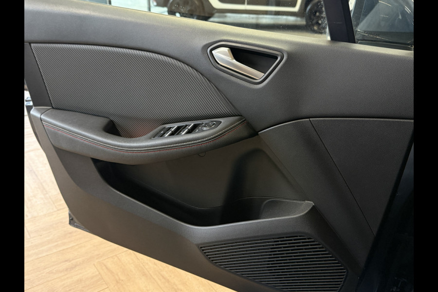 Renault Clio 1.3 TCe 130pk R.S. Line | Groot Navi | Camera | 17" | Led | Carplay | Cruise | PDC  V+A | 100% Onderhouden!