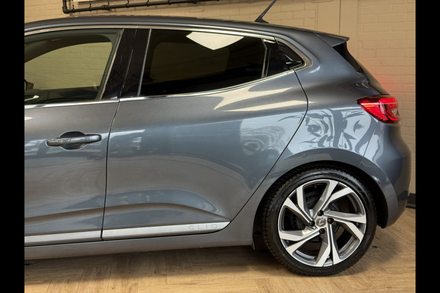 Renault Clio 1.3 TCe 130pk R.S. Line | Groot Navi | Camera | 17" | Led | Carplay | Cruise | PDC  V+A | 100% Onderhouden!