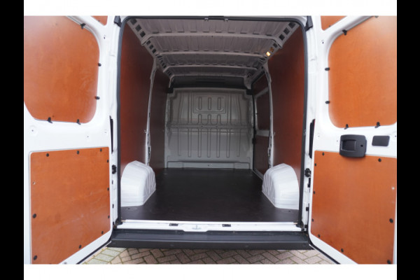 Opel Movano 2.2D 140PK L2H2 nr. V063 | Airco | Cruise | Camera | Navi | Betimmering laadruimte