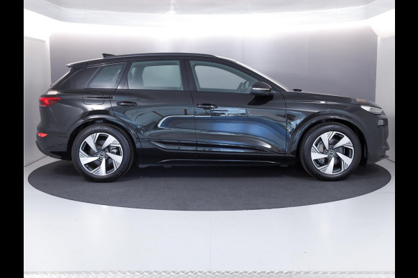 Audi Q6 S Edition e-tron perf 225kW/306pk 100Kwh Hatchback Audi Q6 e-tron S edition performance 100 kWh Omgevingscamera's, adaptive cruise control, ledkoplampen plus, stoelverwarming voor en achter, comfortpakket