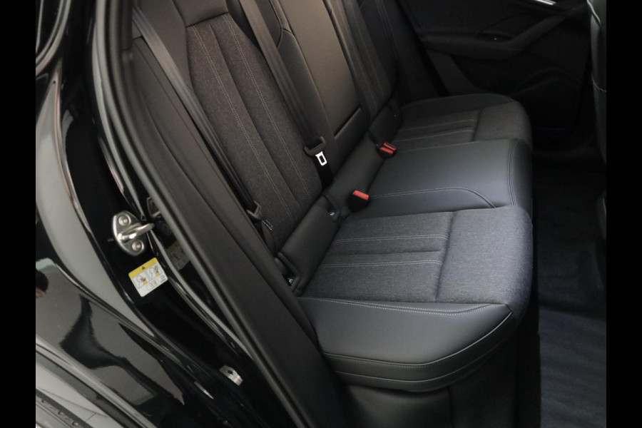 Audi Q6 S Edition e-tron perf 225kW/306pk 100Kwh Hatchback Audi Q6 e-tron S edition performance 100 kWh Omgevingscamera's, adaptive cruise control, ledkoplampen plus, stoelverwarming voor en achter, comfortpakket