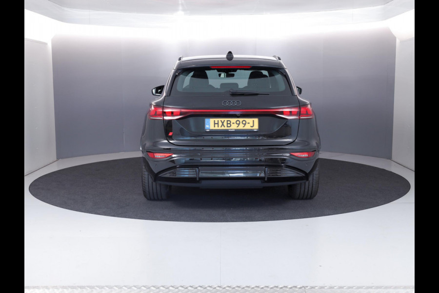 Audi Q6 S Edition e-tron perf 225kW/306pk 100Kwh Hatchback Audi Q6 e-tron S edition performance 100 kWh Omgevingscamera's, adaptive cruise control, ledkoplampen plus, stoelverwarming voor en achter, comfortpakket