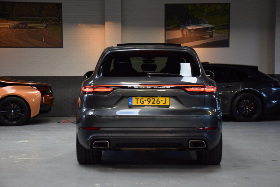 Porsche Cayenne 3.0 E-Hybrid *Nw.Model*Navi|Panoramadak|ACC|Rear Entertainment|Soft-Close|2e Eig.|