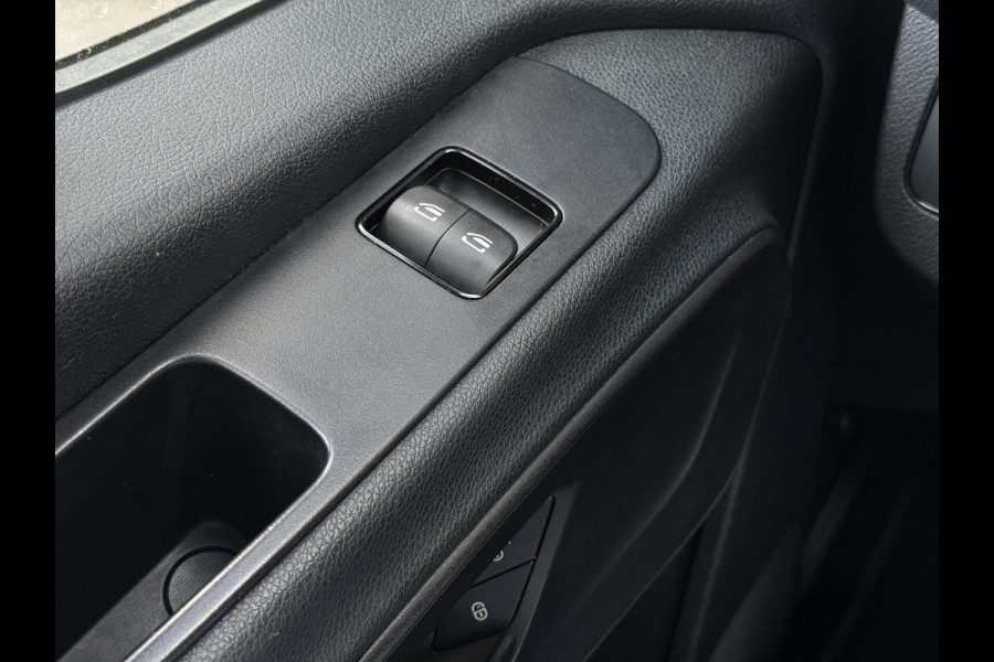 Mercedes-Benz Sprinter 314 2.2 CDI Bakwagen met laadklep | Zijdeur | Navi | Camera | Cruisec.