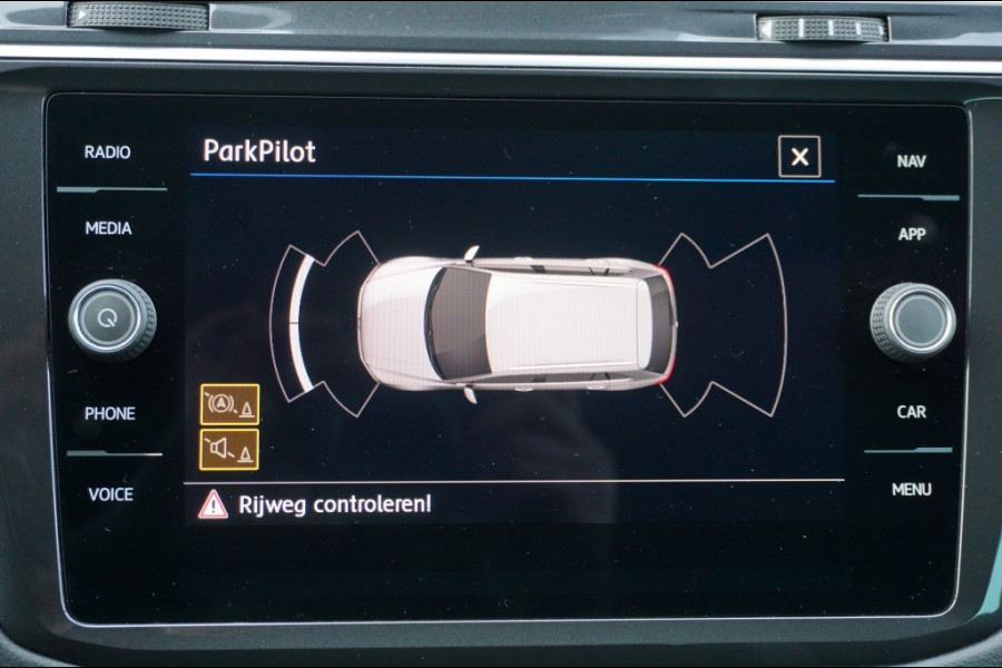 Volkswagen Tiguan 150PK Comfortline AUTOMAAT | TREKHAAK | ALL-SEASON