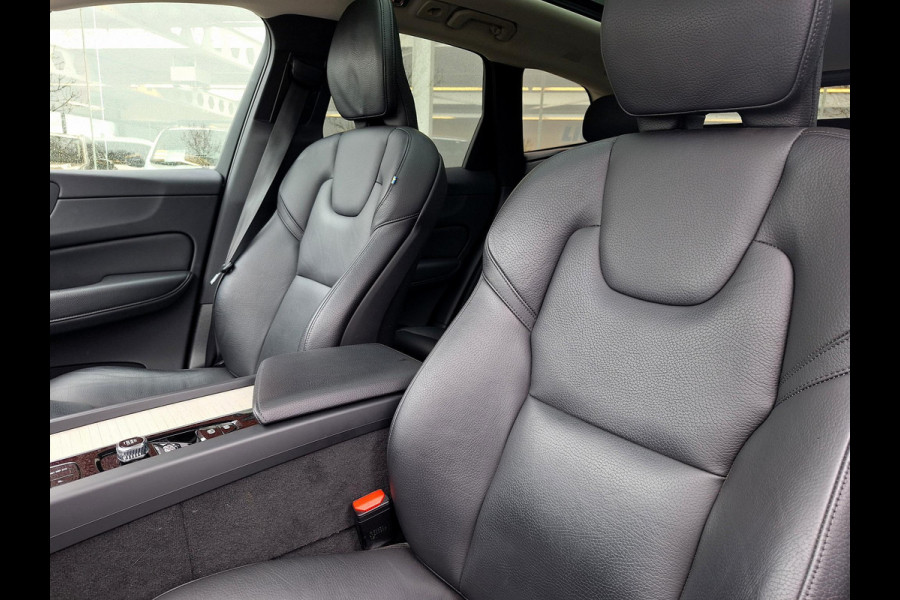 Volvo XC60 2.0 Recharge T6 AWD Inscription | Pano | Leder | Adaptive CC | Blindspot | Memory Seat |