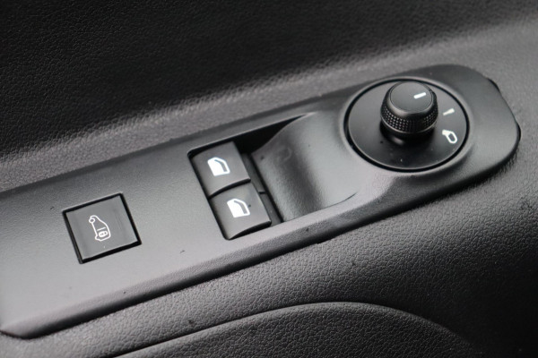 Opel Combo 1.5D L2H1 96kw Edition org.NL trekhaak navi imperiaal