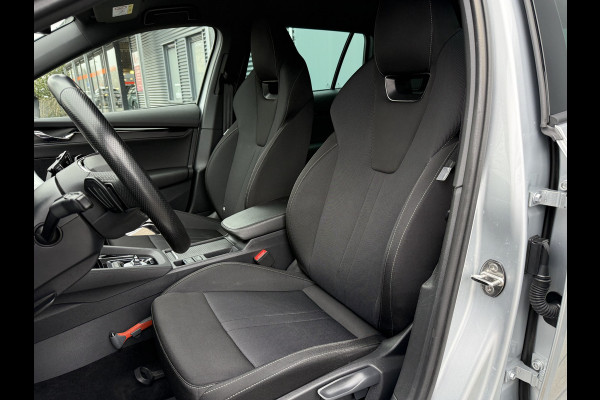 Škoda Octavia Combi BWJ 2021 | 1.0 e-TSI 111PK Sport BuS. AUTOMAAT | TREKHAAK | SPORTSTOELEN | CAMERA A | CARPLAY | CLIMA | NAVI 18'' LMV |