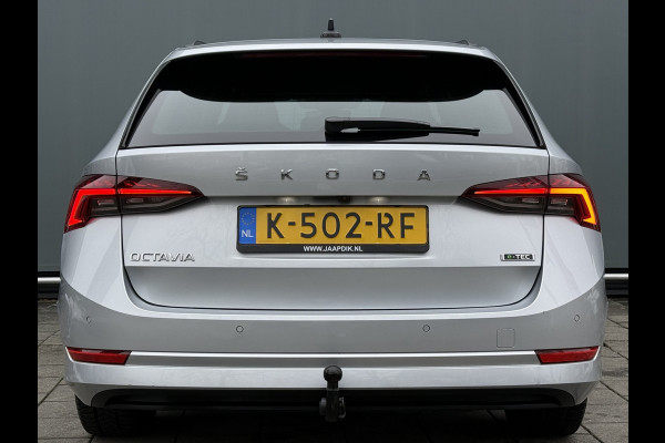 Škoda Octavia Combi BWJ 2021 | 1.0 e-TSI 111PK Sport BuS. AUTOMAAT | TREKHAAK | SPORTSTOELEN | CAMERA A | CARPLAY | CLIMA | NAVI 18'' LMV |