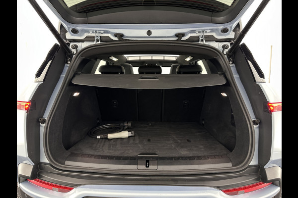 Fisker Ocean Extreme 113kWh [ 3-Fase ] Aut. (INCL-BTW) *HEATPUMP | PANO | LUXURY-LEATHER | FULL-LED | ADAPTIVE-CRUISE | TOP-VIEW | MEMORY-PACK | BLINDSPOT | DIGI-COCKPIT | KEYLESS | DAB+ | SOLAR-ROOF | COMFORTSEATS | CARPLAY | TOW