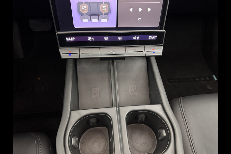 Fisker Ocean Extreme 113kWh [ 3-Fase ] Aut. (INCL-BTW) *HEATPUMP | PANO | LUXURY-LEATHER | FULL-LED | ADAPTIVE-CRUISE | TOP-VIEW | MEMORY-PACK | BLINDSPOT | DIGI-COCKPIT | KEYLESS | DAB+ | SOLAR-ROOF | COMFORTSEATS | CARPLAY | TOW