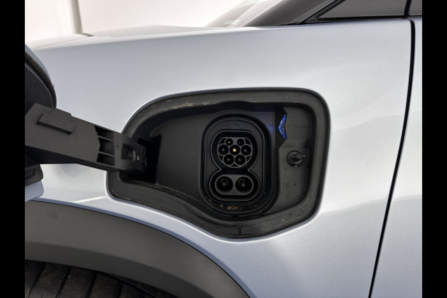 Fisker Ocean Extreme 113kWh [ 3-Fase ] Aut. (INCL-BTW) *HEATPUMP | PANO | LUXURY-LEATHER | FULL-LED | ADAPTIVE-CRUISE | TOP-VIEW | MEMORY-PACK | BLINDSPOT | DIGI-COCKPIT | KEYLESS | DAB+ | SOLAR-ROOF | COMFORTSEATS | CARPLAY | TOW