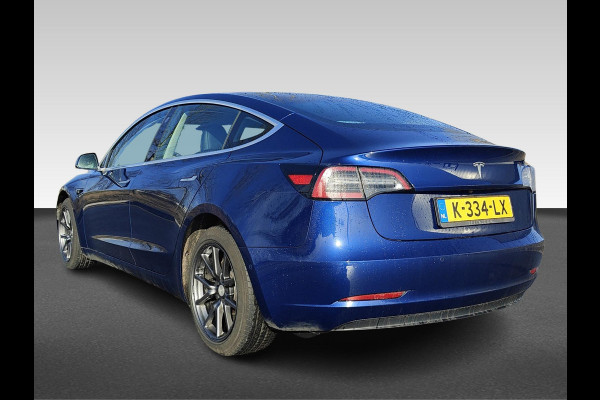Tesla Model 3 Standard RWD Plus 60 kWh | Dodehoek detector | Panoramadak | Voorstoelen verwarmd | SOH 91%