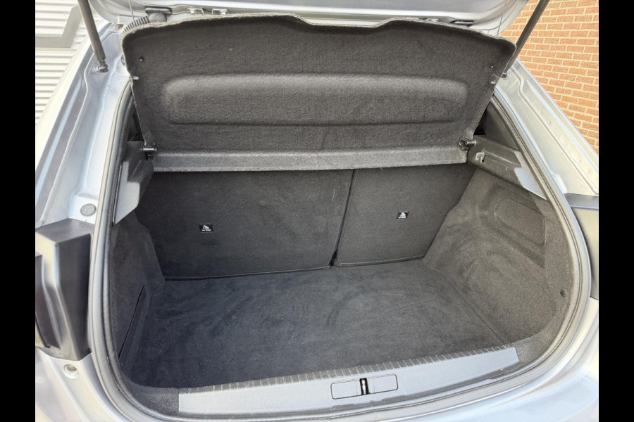 Peugeot 208 1.2 PureTech GT 1e Eigenaar|Navi|Carplay|Camera|Cruise|Clima|Digi Cockpit|APK tot 03-2027