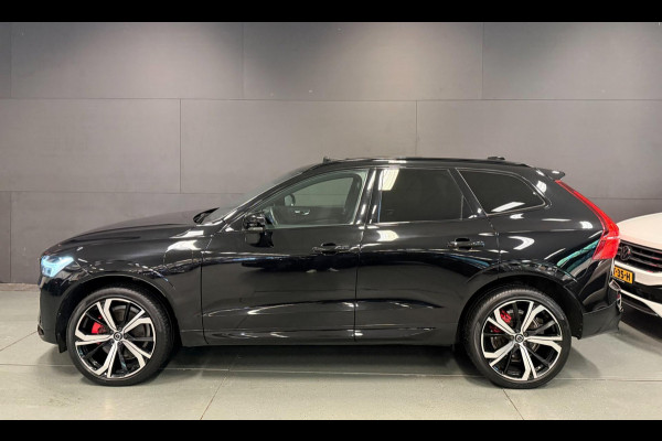 Volvo XC60 2.0 T8 R-DESIGN AWD 455PK SOH-TEST Black Edition PANO/H-KARDON/DAB/CARPLAY/LEDER/M-STOELEN///