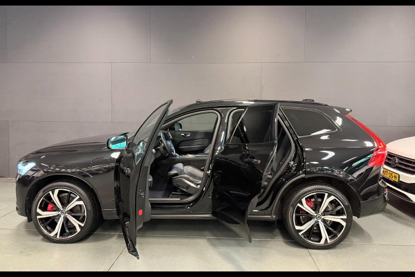 Volvo XC60 2.0 T8 R-DESIGN AWD 455PK SOH-TEST Black Edition PANO/H-KARDON/DAB/CARPLAY/LEDER/M-STOELEN///