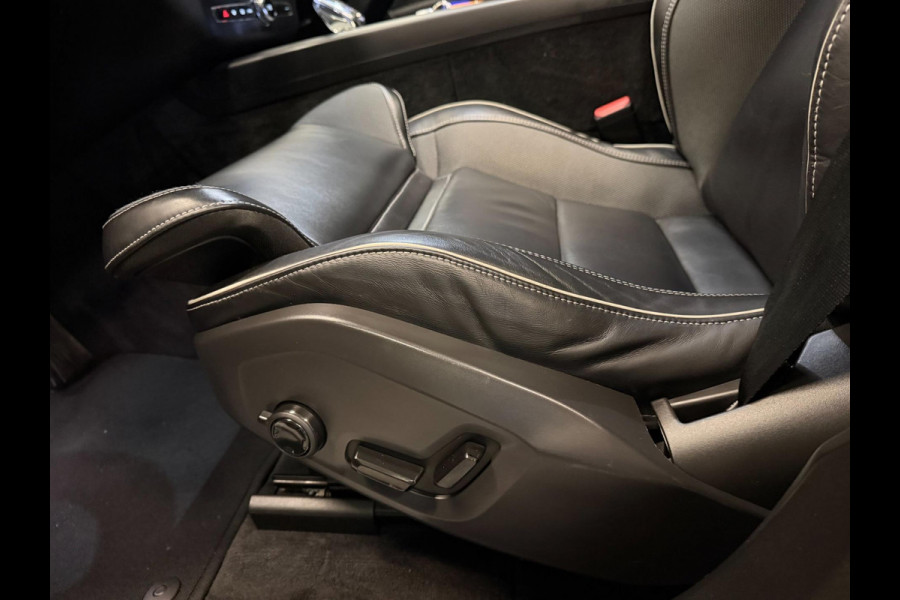 Volvo XC60 2.0 T8 R-DESIGN AWD 455PK SOH-TEST Black Edition PANO/H-KARDON/DAB/CARPLAY/LEDER/M-STOELEN///