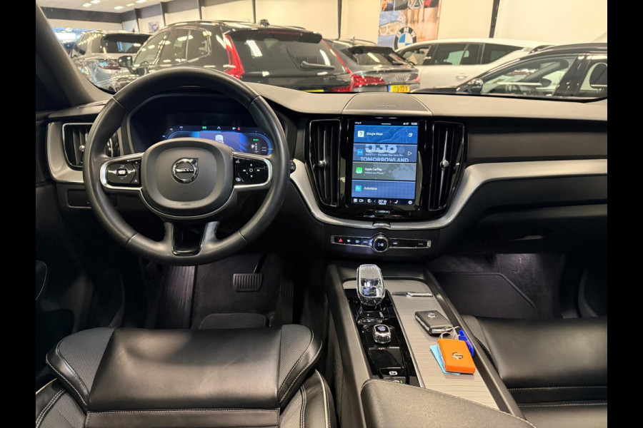 Volvo XC60 2.0 T8 R-DESIGN AWD 455PK SOH-TEST Black Edition PANO/H-KARDON/DAB/CARPLAY/LEDER/M-STOELEN///