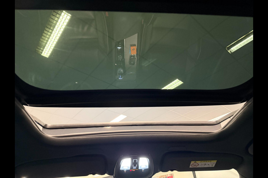 Volvo XC60 2.0 T8 R-DESIGN AWD 455PK SOH-TEST Black Edition PANO/H-KARDON/DAB/CARPLAY/LEDER/M-STOELEN///