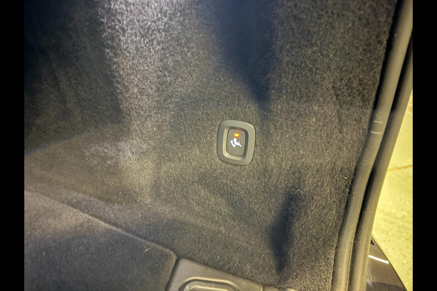 Volvo XC60 2.0 T8 R-DESIGN AWD 455PK SOH-TEST Black Edition PANO/H-KARDON/DAB/CARPLAY/LEDER/M-STOELEN///