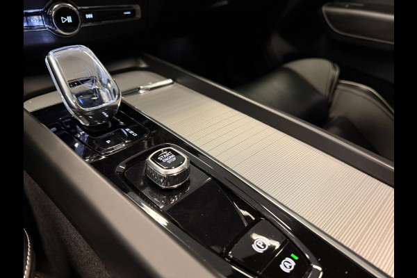 Volvo XC60 2.0 T8 R-DESIGN AWD 455PK SOH-TEST Black Edition PANO/H-KARDON/DAB/CARPLAY/LEDER/M-STOELEN///