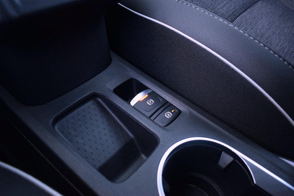 Renault Captur 1.0 TCe 100 Intens | Half Leer | Camera | Climate | Cruise